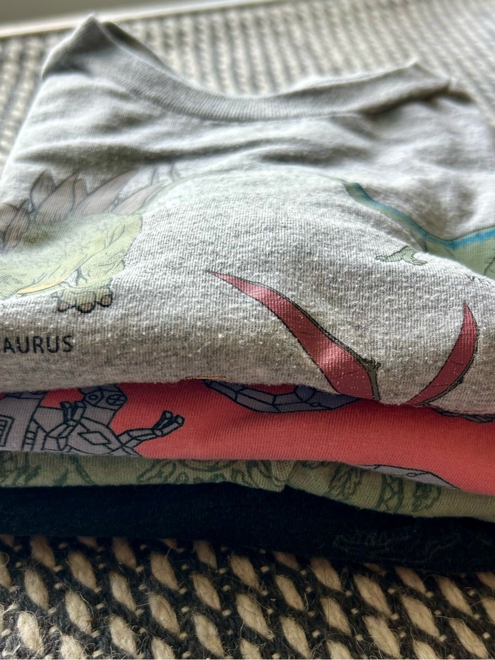 Boys Bundle 4 3T Dinosaur Shirts